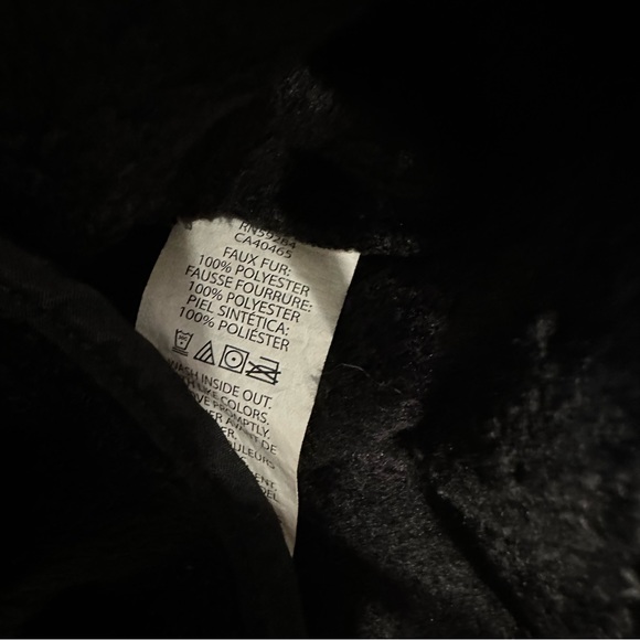 Toddler faux fur Jacket - Picture 3 of 4